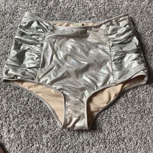 Silver KJ bottoms